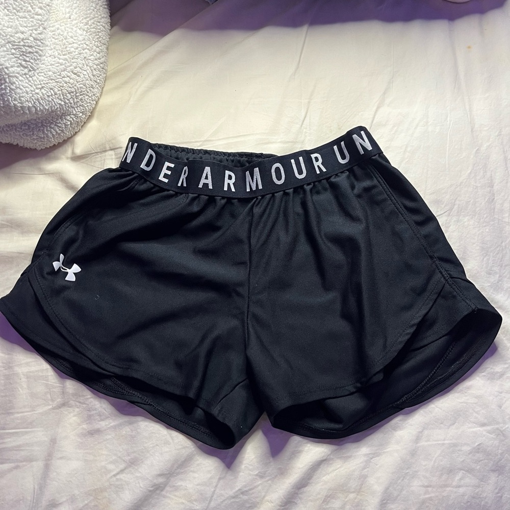 Workout Under Armor shorts
